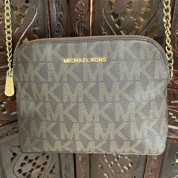 Michael Kors Handbags - Michael Kors Cream Interior Bag
